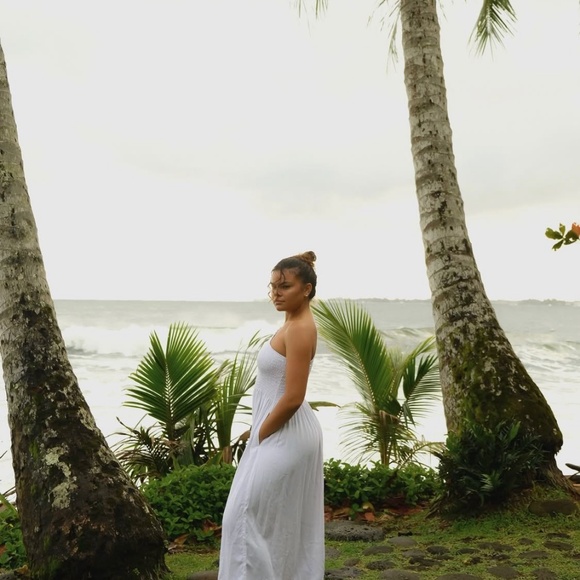 Coconut Ave Jane One-Shoulder Dress - Picture 9 of 10